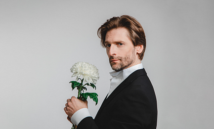 «Я буду думать о Леванте»<br>Владимир Кошевой, художественное слово