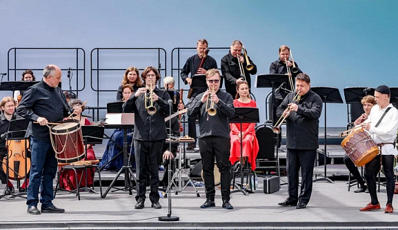 Ренессансный оркестр - Фото